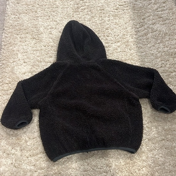 Zara toddler dark gray fleece 3-4 years. EUC - Picture 3 of 3